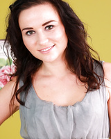 Brunette solo girl Niki Sweet revealing shaved MILF pussy and sexy ass