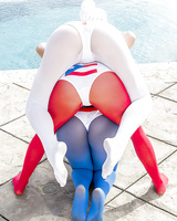 Latina lesbian Nikki Delano pleases Krissy Lynn and Rose Monroe