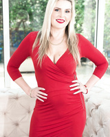 Hot older woman Velvet Skye swallows the cum of her much younger lover