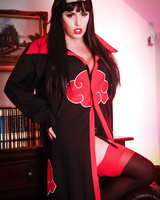 Sexy Itachi Yuffie Yulan wears stockings while fingering herself