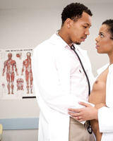 Beautiful nurse Kira Noir gets her love tunnel penetrated by the doctor