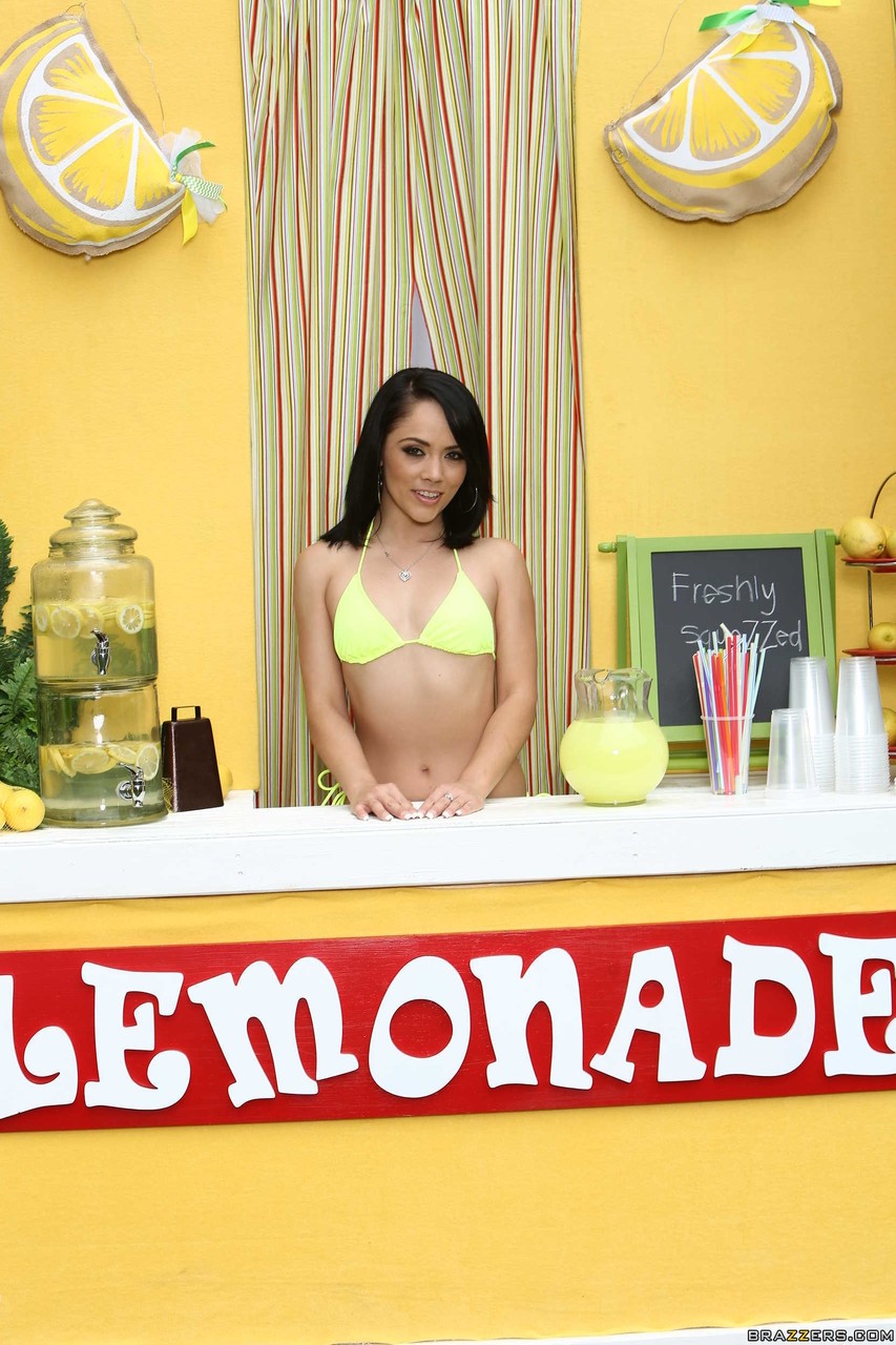 Dark haired girl Kristina Rose removes her bikini at the lemonade stand