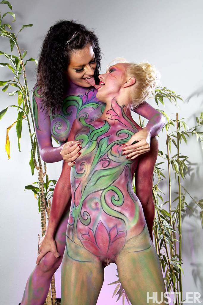 Older ladies Nadia Capri and Natasha Voya get decked in body paint before sex