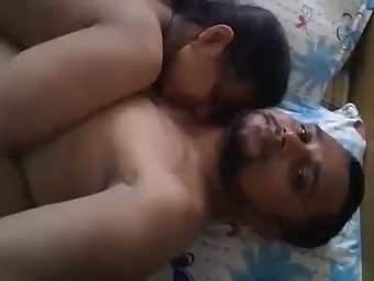 340px x 255px - Indian Muslim Couple Honeymoon Sex Scandal MMS | DixyPorn.com