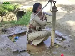 XXX Video - Caught on Camera: Young Desi School Girl Taking a Bath in a Sari
